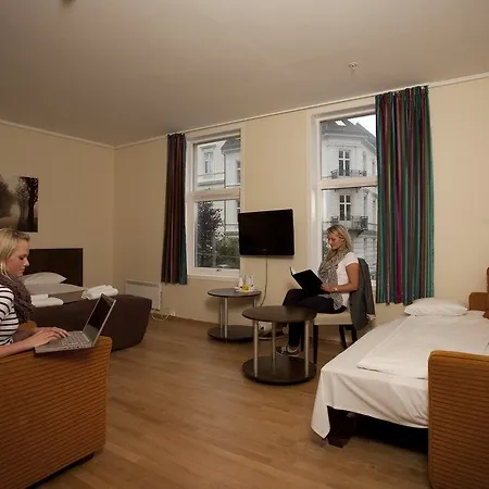 Hotel Travel